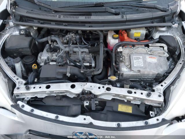 JTDKDTB38E1563157 Toyota Prius C One