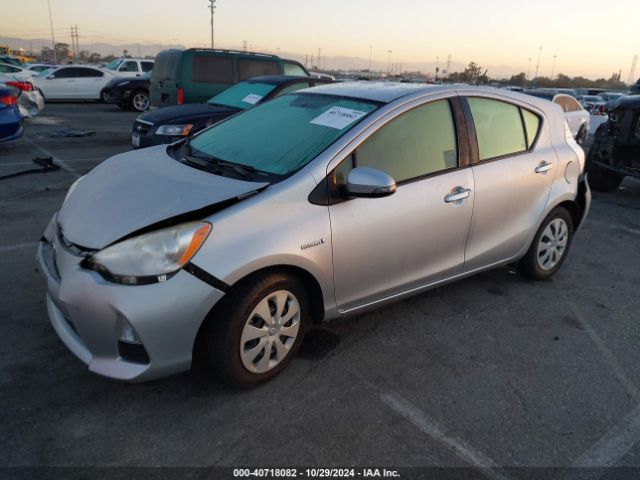 JTDKDTB38E1563157 Toyota Prius C One