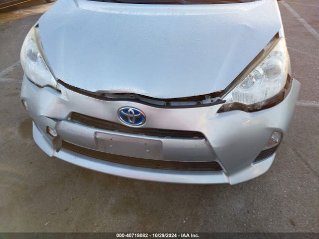 JTDKDTB38E1563157 Toyota Prius C One