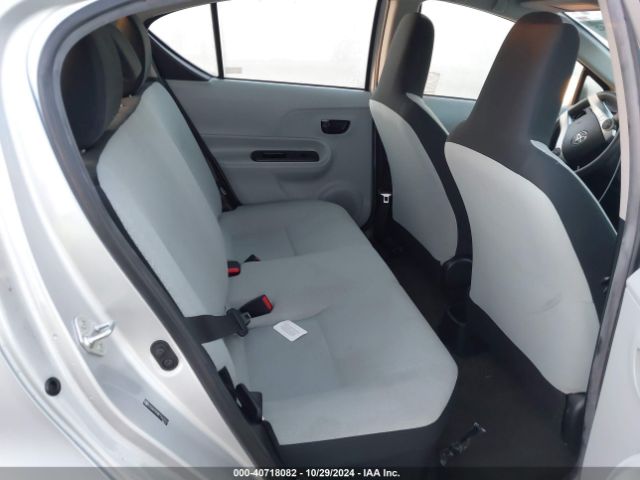 JTDKDTB38E1563157 Toyota Prius C One