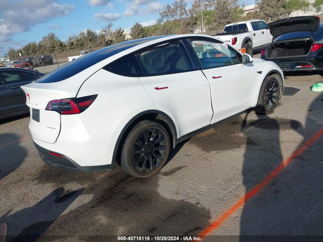 2023 TESLA MODEL Y 7SAYGDEE3PA074857 Photo 3