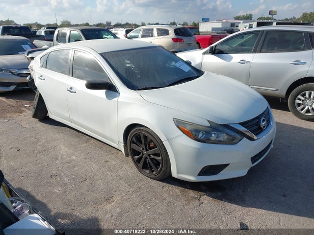 Nissan Altima 2.5 Sr 2017 1N4AL3APXHC194299 Image 1