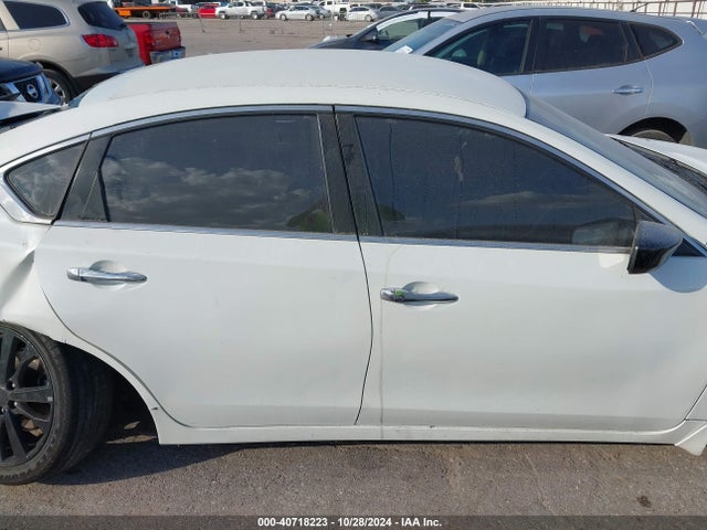 Nissan Altima 2.5 Sr 2017 1N4AL3APXHC194299 Image 14