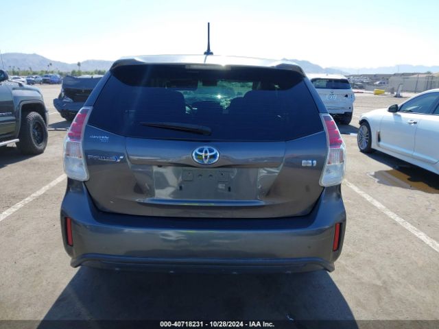 JTDZN3EU4GJ053617 Toyota Prius V Three