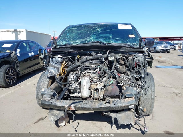 2C4RC1HG9ER238769 Chrysler Town & Country S