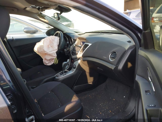 Chevrolet Cruze Ls Auto 2015 1G1PA5SH5F7110109 Image 5