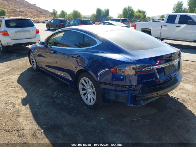 2016 TESLA MODEL S 5YJSA1E29GF156667 Photo 2