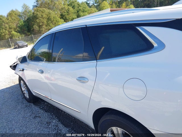 5GAERBKW7LJ127028 Buick Enclave Fwd Essence
