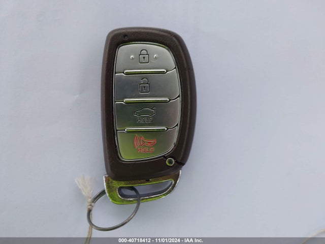 Hyundai Elantra Value Edition 2017 5NPD84LFXHH210976 Image 11
