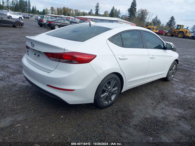 Hyundai Elantra Value Edition 2017 5NPD84LFXHH210976 Image 4