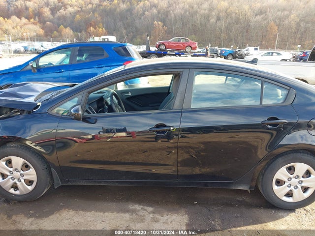 KIA FORTE LX 2017 3KPFK4A79HE015137 Image 15