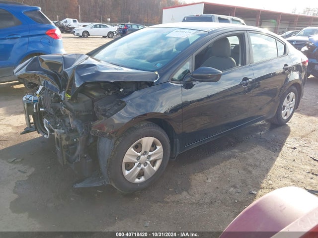 KIA FORTE LX 2017 3KPFK4A79HE015137 Image 2