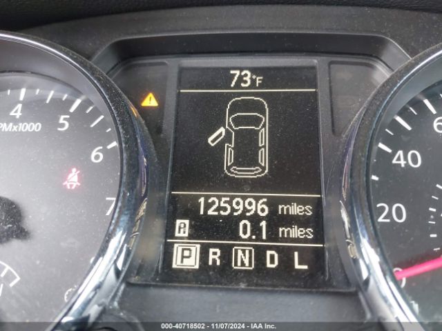 JN8AS5MT8FW162730 Nissan Rogue Select S