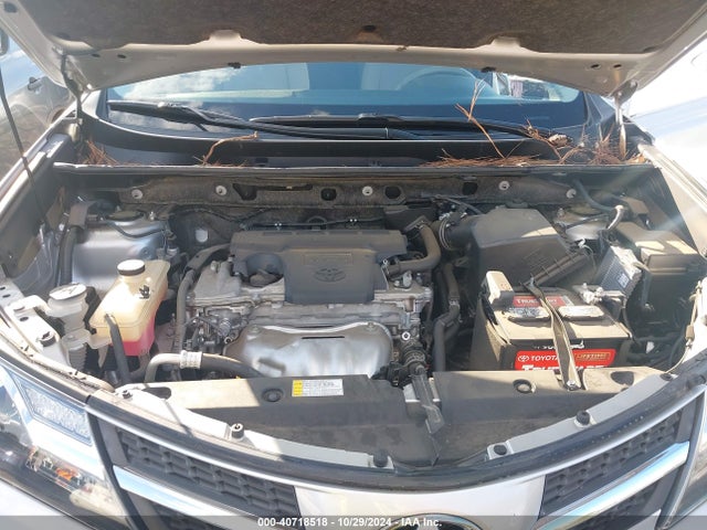 Toyota Rav4 Xle 2015 JTMWFREV4FJ057628 Image 10