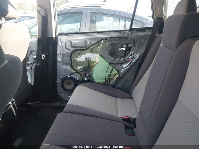 Toyota Rav4 Xle 2015 JTMWFREV4FJ057628 Image 5