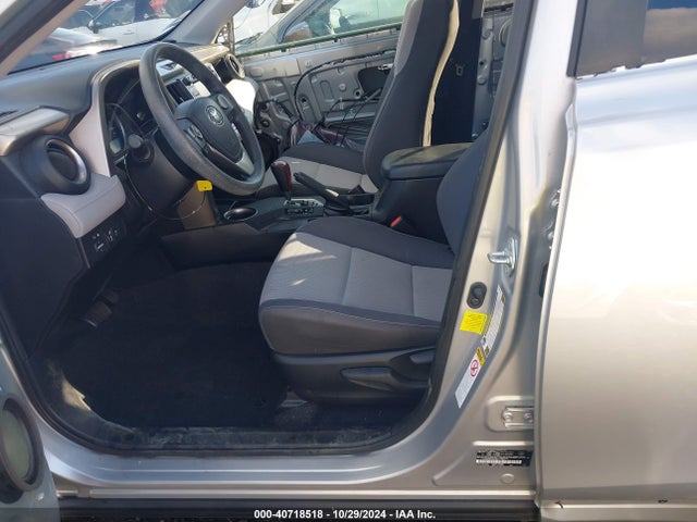 Toyota Rav4 Xle 2015 JTMWFREV4FJ057628 Image 8