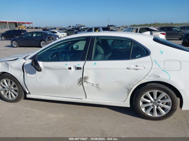 4T1C11AK1LU361083 Toyota CAMRY LE