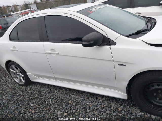 JA32U2FU1FU025654 Mitsubishi LANCER ES