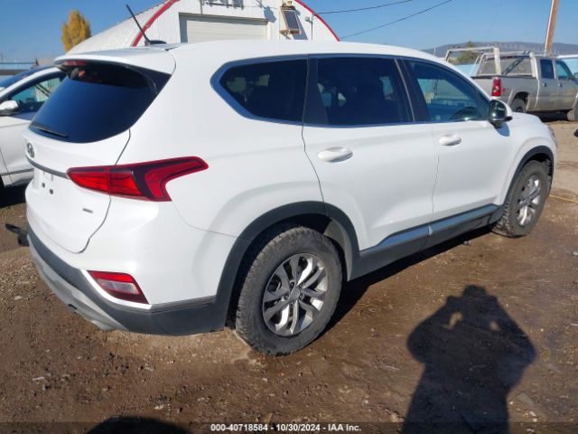 5NMS2CAD1KH113318 Hyundai Santa Fe Se