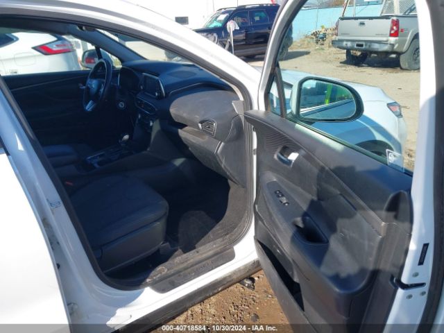 5NMS2CAD1KH113318 Hyundai Santa Fe Se