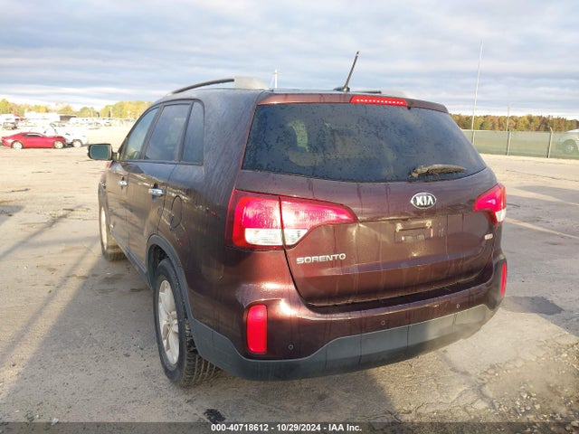 KIA SORENTO LX 2015 5XYKTCA61FG586263 Image 22
