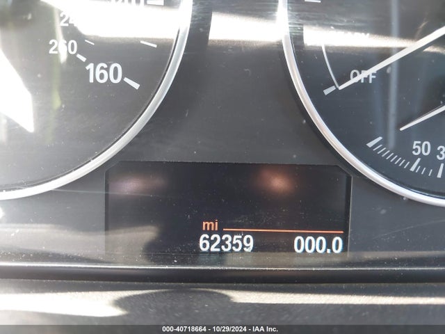 WBA3B1C58EPE14565 BMW 320i