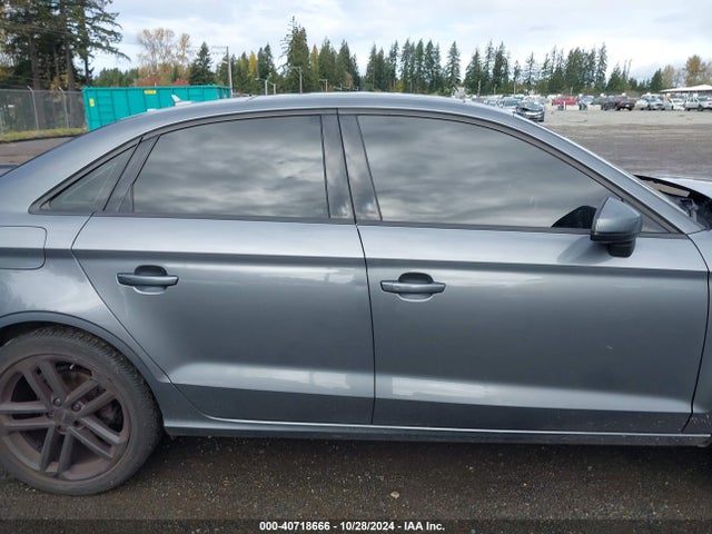 WAUB8GFF4H1052370 Audi A3 2.0t Premium
