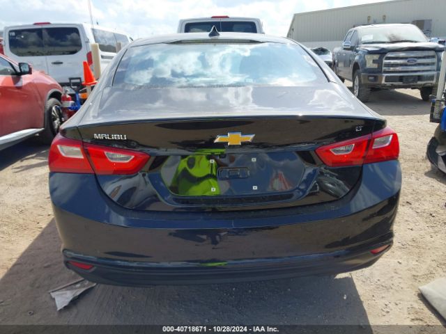1G1ZD5STXSF127301 Chevrolet Malibu Fwd 1lt