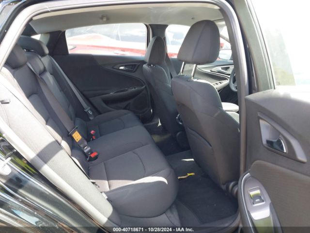1G1ZD5STXSF127301 Chevrolet Malibu Fwd 1lt