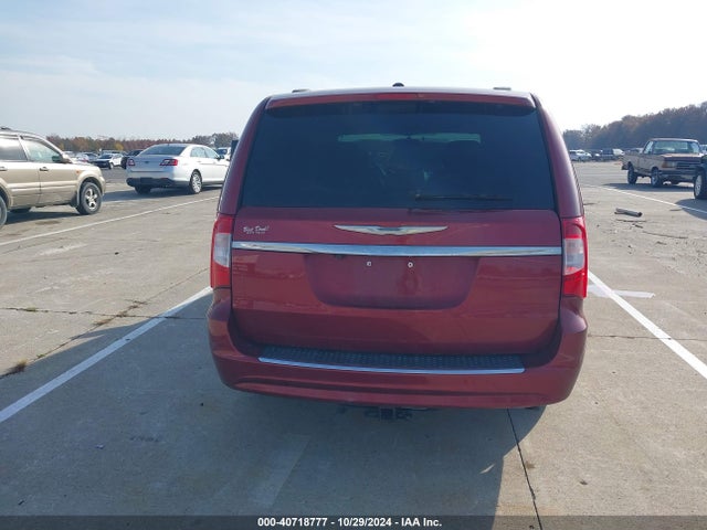 2C4RC1BG8GR142577 Chrysler Town & Country Touring