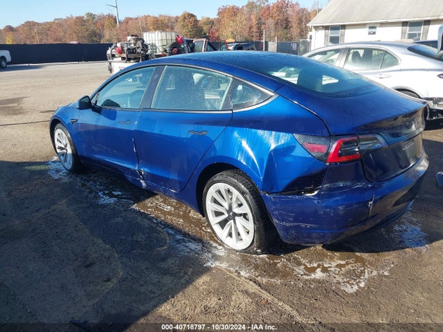 2022 TESLA MODEL 3 5YJ3E1EA6NF190255 Photo 2