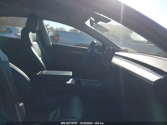 2022 TESLA MODEL 3 5YJ3E1EA6NF190255 Photo 4