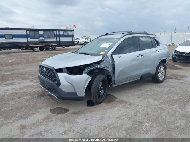 7MUCAAAG0RV077074 Toyota Corolla Cross Le