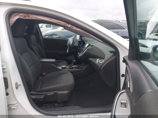 1G1ZE5ST6HF187890 Chevrolet MALIBU 1LT