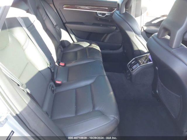 LVY982MK3JP035141 Volvo S90 T5 Momentum