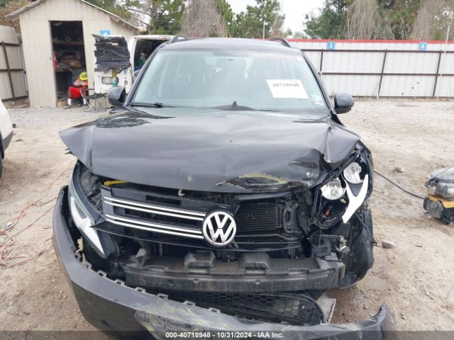 WVGAV7AXXHK052029 Volkswagen Tiguan 2.0t/2.0t S