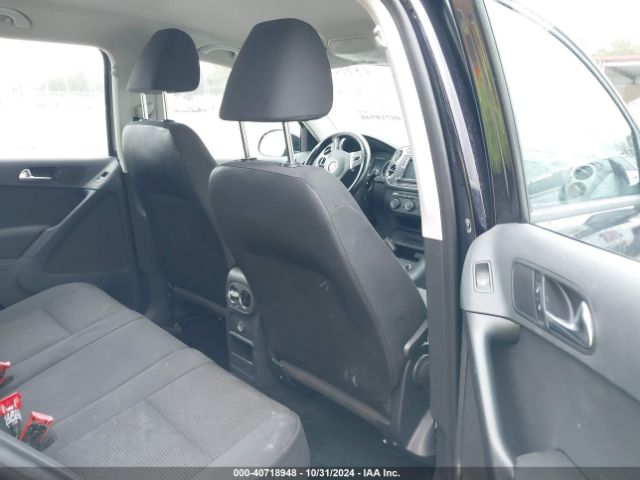 WVGAV7AXXHK052029 Volkswagen Tiguan 2.0t/2.0t S