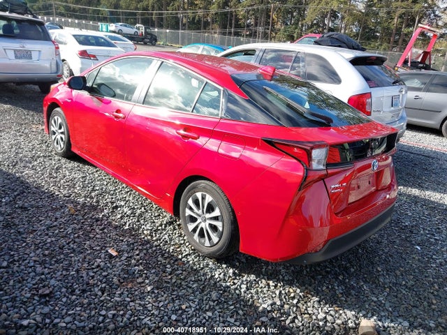 Toyota Prius Le Awd-e 2022 JTDL9MFU5N3032081 Image 3