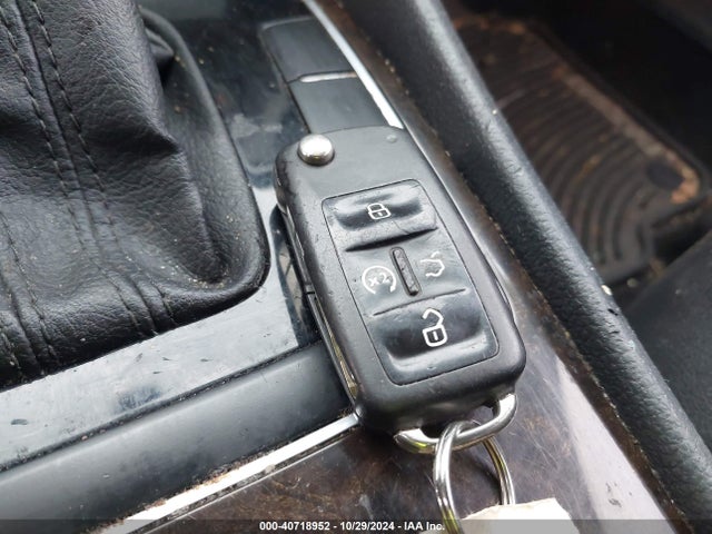 1VWCV7A32FC056283 Volkswagen Passat 2.0l Tdi Sel Premium