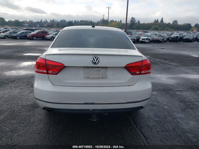 1VWCV7A32FC056283 Volkswagen Passat 2.0l Tdi Sel Premium
