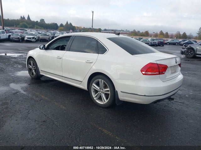 1VWCV7A32FC056283 Volkswagen Passat 2.0l Tdi Sel Premium