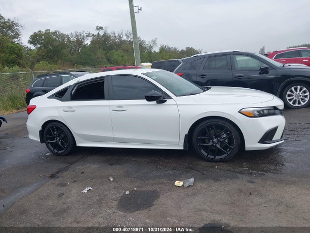 Honda Civic Sport 2024 2HGFE2F53RH503249 Image 13