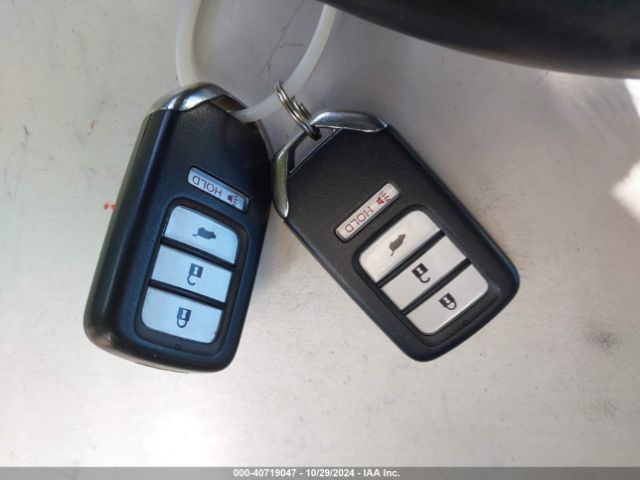 2HKRM3H7XGH555808 Honda CR-V EXL