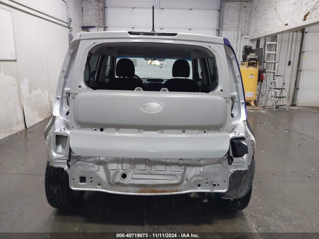 KIA SOUL + 2014 KNDJP3A56E7703029 Image 17