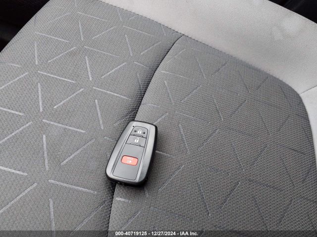 2T3W1RFV8MC157096 Toyota Rav4 Xle/xle Premium