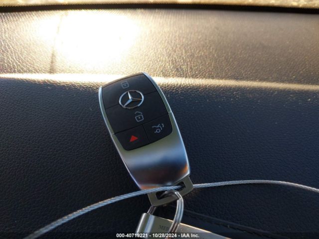 W1N4M4HB0MW114286 Mercedes-Benz Glb 250 4matic