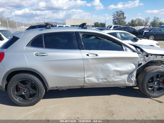 WDCTG4GB3JJ418372 Mercedes-Benz Gla 250 4matic