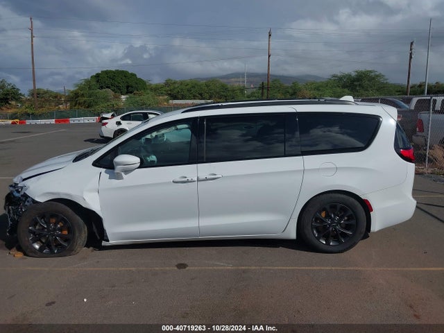 Chrysler Pacifica Touring L 2022 2C4RC1BG1NR150999 Image 15