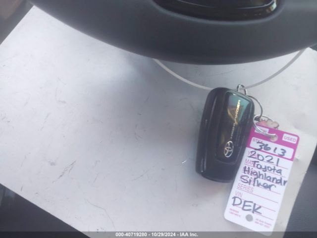 5TDHARAH4MS507849 Toyota Highlander Hybrid Xle