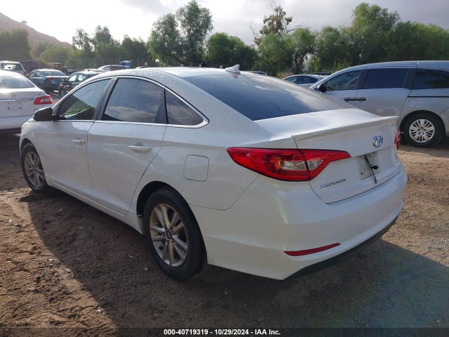 Hyundai Sonata 2017 5NPE24AF2HH561633 Image 3